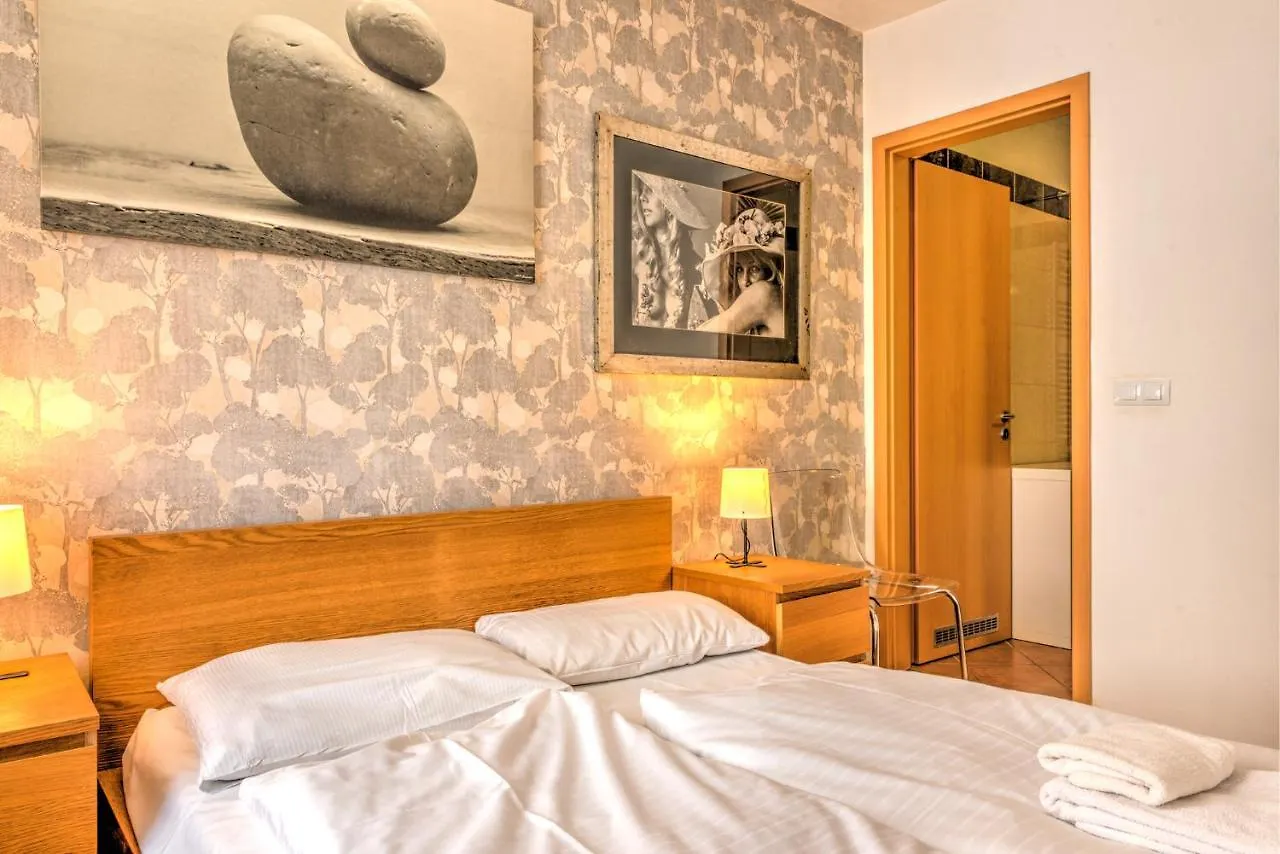 City Center Apartments Budapest 0*,  Hungary