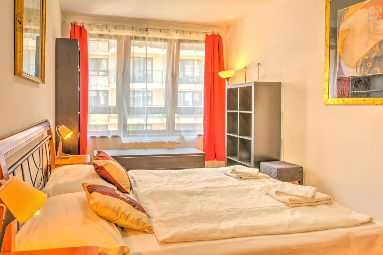 City Center Apartments Budapest 0*,
