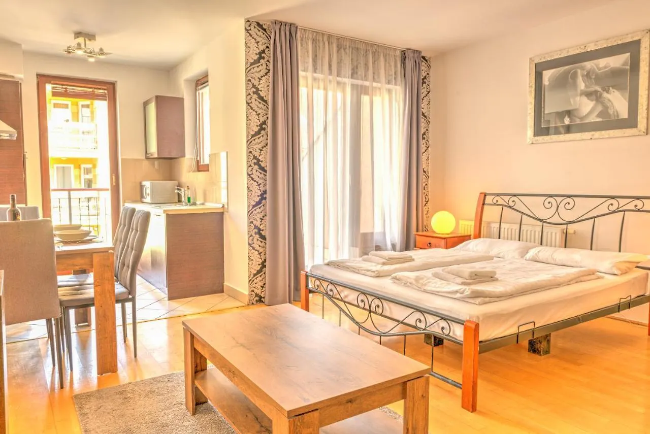 City Center Apartments Budapest 0*,
