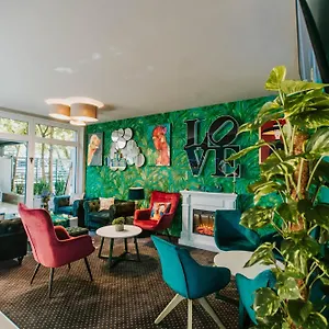hotellátogatás